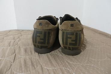 jeezy patike: FENDI br43 28cm unutrasnje gaziste stopala, patike su 100% ORIGINAL — 6