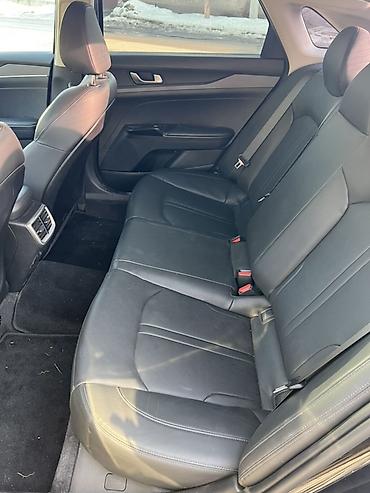 Другие детали салона: Kia (интерьер) — кожаный салон с современным оснащением — 3