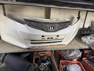Передний бампер в сборе для Honda (эмблема и решётка радиатора