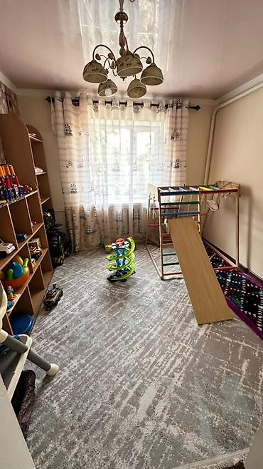 Продажа домов: 4 комнаты, 130 м², 4 соток, Бишкек, Собственник — 7