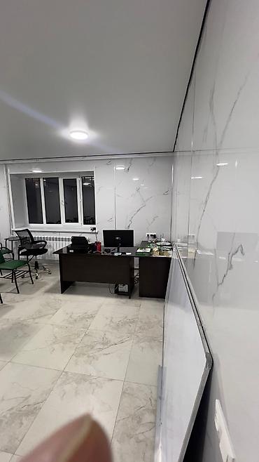 Коммерциялык кыймылсыз мүлктү ижарага берүү: Сдается помещение 90 кВ/м Пустой зал 3 комнаты Г Каракол кутманалиева — 6