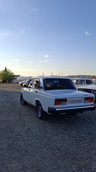 4 göz maşını: VAZ (LADA) 2107: 1.6 l | 2008 il 13319 km Sedan — 5