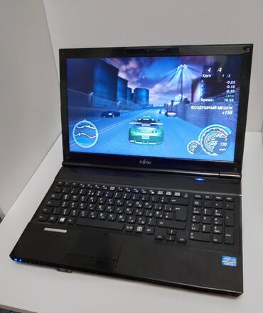 батарея на ноутбук: Ноутбук, Fujitsu, 4 ГБ ОЗУ, Intel Core i3, Для несложных задач
