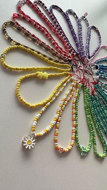 Другие предметы коллекционирования: Изделия из бисера подвески на телефон, кольца, ожерелья и многое — 2