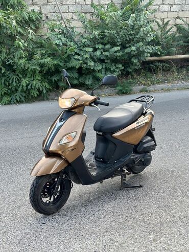 Mopedlər,skuterlər: - joqi, 50 sm3, 2500 km