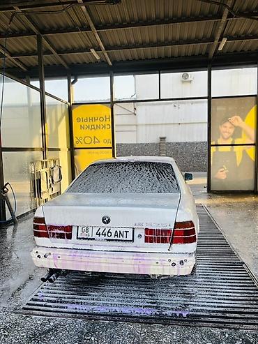 BMW: BMW 525: 1990 г., Механика, Бензин, Седан at lalafo.kg — 3 BMW: BMW 525: 1990 г., Механика, Бензин, Седан — 3