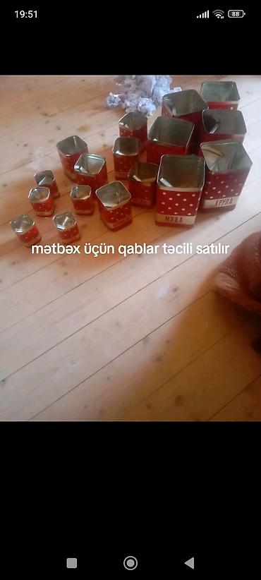 бак для воды купить в баку: Mətbəx üçün müxtəlif ölçülü saxlama qabları dəsti. Qablar metal — 1
