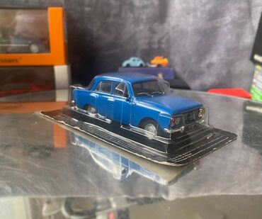 Avtomobil modelləri: Коллекционная модель Moskvich-412028 IZH blue 1982 DeAgostini Scale — 4