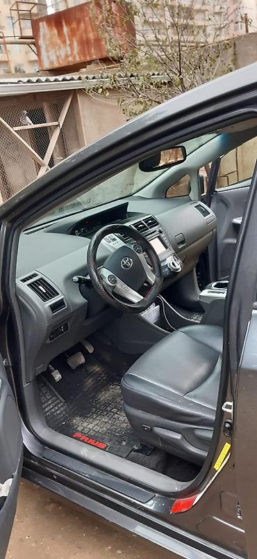 prius r17: Maşın çox səliqəli idarə olunub. Bütün qulluqları (yağ, filtrlər) — 3