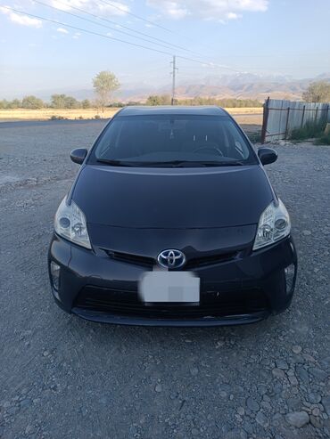 купить авто в бишкеке дешево: Toyota Prius: 2012 г., 1.8 л, Гибрид, Хетчбек