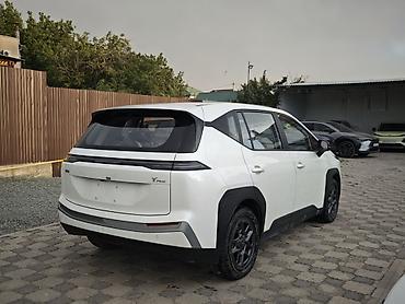 gac aion v plus 2025: Электромобиль GAC Aion Y Plus (кроссовер, 5 мест) Запас хода 510 км — 3