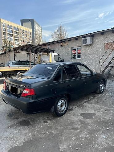Аренда транспорта: Сдаю в аренду Daewoo Nexia 2, объем 1.5, простой мотор депозит 6000 — 3