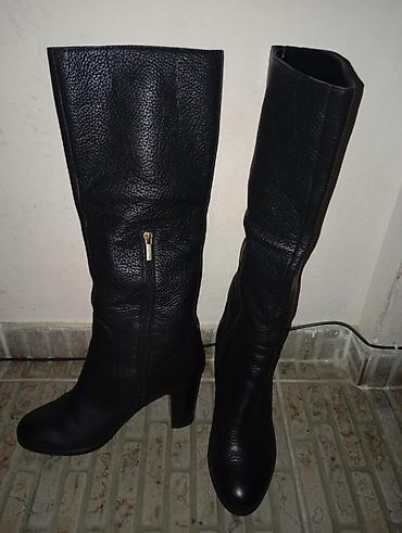 Сапоги: Демисезонные шикарные сапоги турецкой фирмы "Basconi". Надеты пару at lalafo.kg — 6 Сапоги: Демисезонные шикарные сапоги турецкой фирмы "Basconi". Надеты пару — 6
