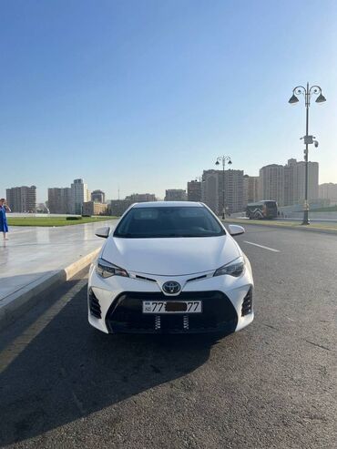 ipad 2018: Toyota Corolla: 1.8 l. | 2018 il | Sedan