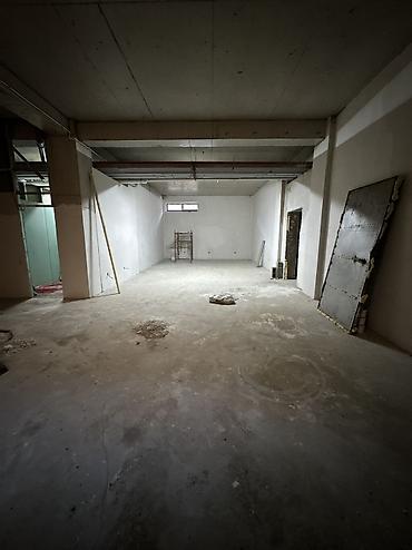 Продажа магазинов: Продажа магазинов В жилом доме, 415 м², Готовая ПСО (под самоотделку), С санузлом, Цокольный этаж этаж — 22