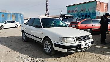 салон 211: Audi 100: 1991 г., 2 л, Механика, Бензин, Седан — 3