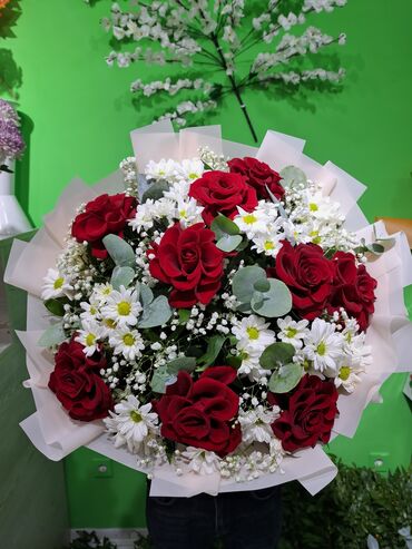 Buket güllər: Sifaris Goturulur 099-805-05-78 Catdirilma Movcuddur✔️Güllər buketləri — 2