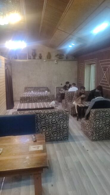 работа уборщицы на неполный рабочий день: Официант требуется, Паб, Ежедневно оплата, Любой возраст, 1-2 года опыта