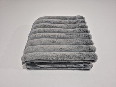 Prekrivači za nameštaj: Neklizajući, Višenamenski na lalafo.rs — 1 Prekrivači za nameštaj: Neklizajući, Višenamenski — 1