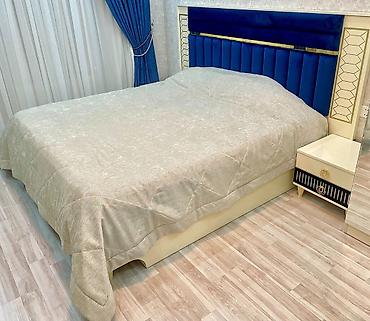 taxt pakrivali: Yataq üçün Yeni rəng - Ağ Yataq örtüyü, Pulsuz çatdırılma — 2