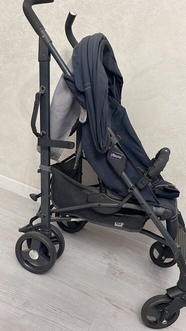 прогулочные коляски carrello quattro: Klassik gəzinti arabası, Chicco, İşlənmiş, Ünvandan götürmə