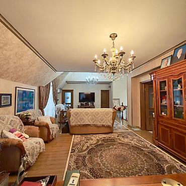 Продажа коттеджей и домов: 6 комнат и более, 207 м², 12 соток, Бишкек, Киргизия 1 Агентство недвижимости — 19