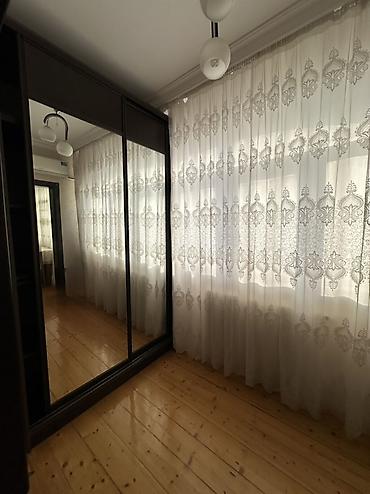 İşlənmiş, 2 qapılı, Güzgülü, Qəhvəyi, Kupe, Düz dolab lalafo.az -da İşlənmiş, 2 qapılı, Güzgülü, Qəhvəyi, Kupe, Düz dolab