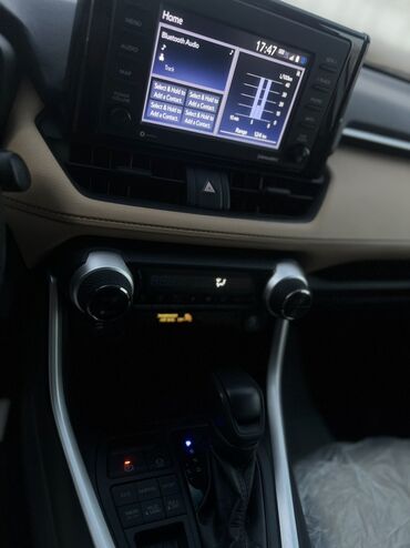 Toyota: Toyota RAV4: 2021 г., 2.5 л, Автомат, Бензин, Кроссовер — 13