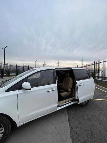 Kia: Kia Carnival: 2018 г., 2.2 л, Автомат, Дизель, Минивэн — 3