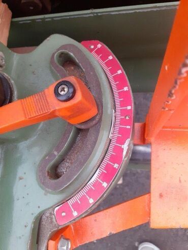 Ostali električni alati: Čeparica 3330-20 🛠️ Proizvođač: Berrone 🏷️ Tehničke karakteristike — 4