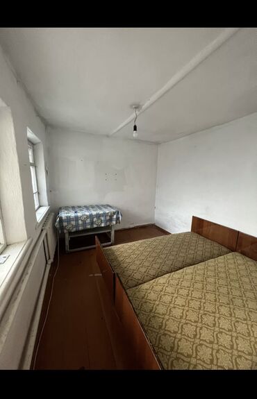 аренда домов в бишкеке: 2 комнаты, Собственник, Без подселения, С мебелью частично