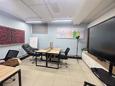 Аренда помещений свободного назначения: Сдается офис Исанова Рыскулова 200м2 7 кабинетов Сдается на — 14