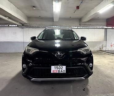 Toyota RAV4: 2018 г., 2.5 л, Автомат, Бензин, Кроссовер