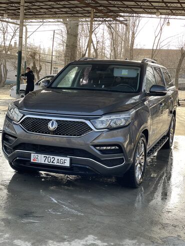 молоковоз машина: Ssangyong Rexton: 2019 г., 2.2 л, Автомат, Дизель, Пикап