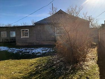 Продажа коттеджей и домов: Дом на участке 25 соток,г.Кара-Балта,село Бекитай. - Кирпичный — 20