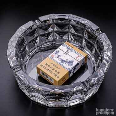 kristalna pepeljara: Ashtray, New