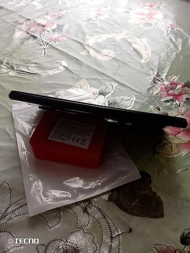 Kabellər: Kabel Micro-USB — 9