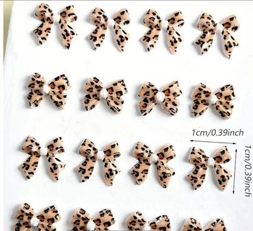 Nega noktiju: Set minijaturnih ukrasnih privesaka za nokte u obliku mašnica — 10