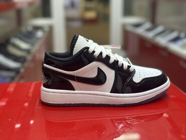 лоро пиано обувь бишкек цена: Кроссовкалар, 36, 37, 38, Air Jordan, Жаңы, Акысыз жеткирүү