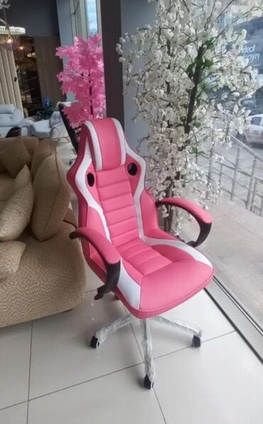 Ofis və oyun kresloları: Yeni, Təkərli, Qolları tənzimlənir, Dəri -da lalafo.az — 18 Ofis və oyun kresloları: Yeni, Təkərli, Qolları tənzimlənir, Dəri — 18