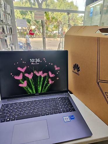 macbook pro m3: Prosessor: Intel Core i5-12450H 🔹 Ekran: 16 düym 🔹 RAM: 8 GB 🔹 Yaddaş — 1