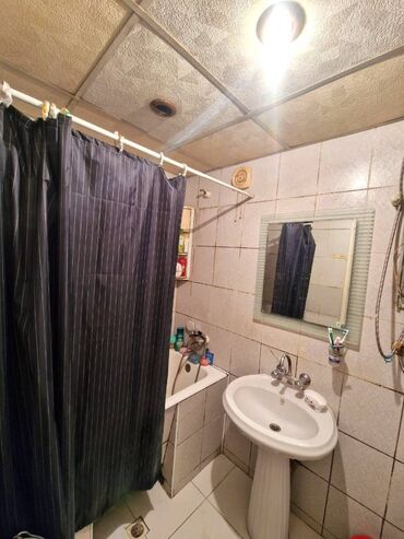 Ofislər: Yasamal rayonu, “İnşaatçılar” metrosu yaxınlığında, "Yasamal ATS" ə — 6