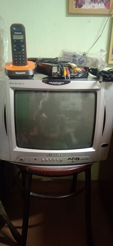 арзан телевон: Продаю телевизор Самсунг в отличном состоянии цветной и новый радио