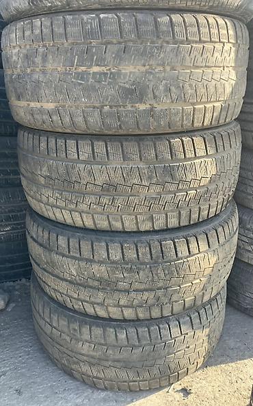 шипы для шины: Зимние шины 245/40 R19 98H XL - Комплект из 4 шин - Тип: зимние — 1