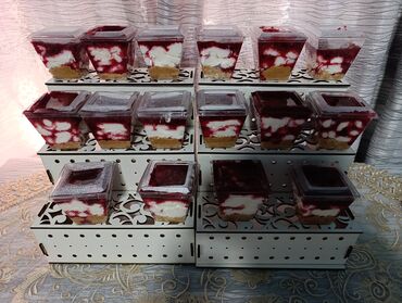 Konditorski proizvodi, slatkiši: Predstavljamo raznovrstan asortiman mini kolača i slatkiša, idealnih — 6