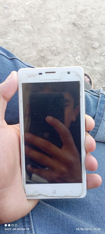 blackberry son telefon v Azərbaycan | BLACKBERRY: Salam telefon təcili satılır son qiymət 150Aze karofka adafdır var