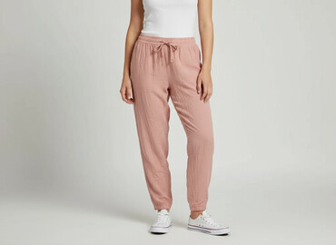 kapcie na drutach z prostokąta: Women`s trousers, size M