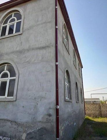 Həyət evləri və villalar: 15 otaq, 400 kv. m, Orta təmir — 5