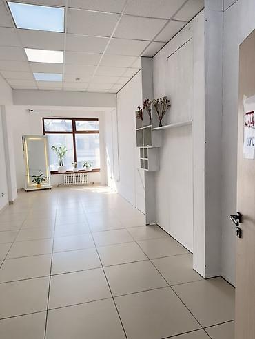 аренда: Аренда кабинетов в салонах красоты, 30 м², Для бровиста, Для визажиста, Для лешмейкера — 8