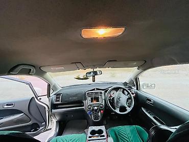 Honda: Honda Stream: 2003 г., 1.7 л, Автомат, Газ, Минивэн — 6